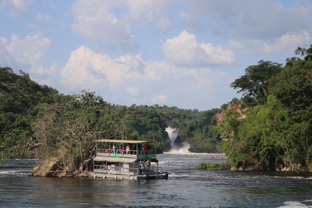 Visit Murchison Falls on the Nile